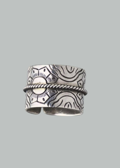 Mandala Ring