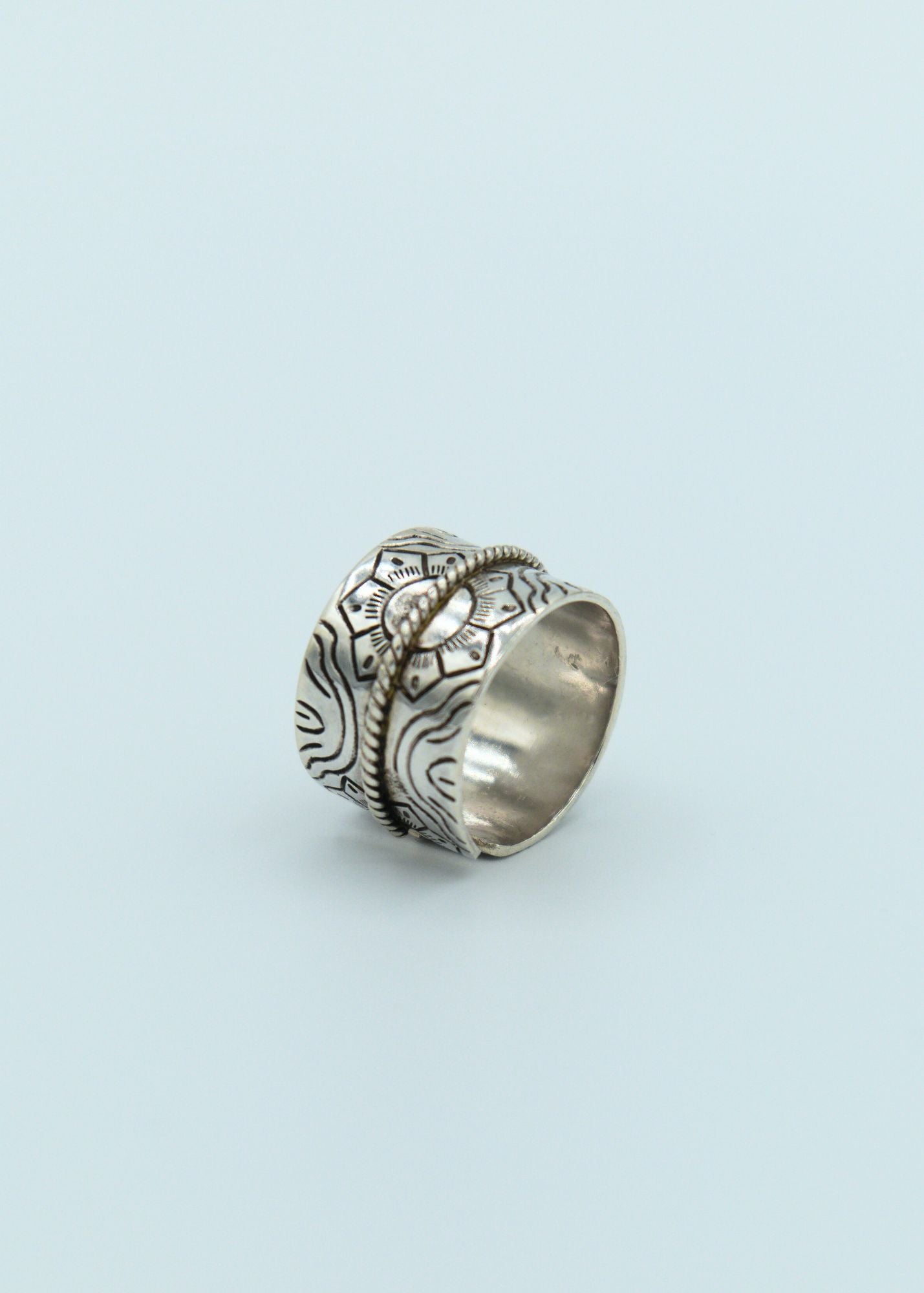 Mandala Ring